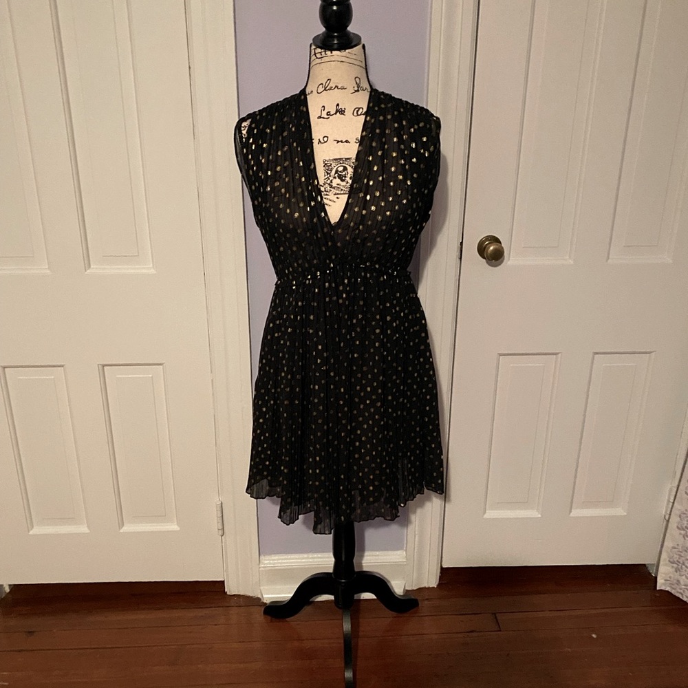 Zara - NWOT - Pleated Gold Polka Dress